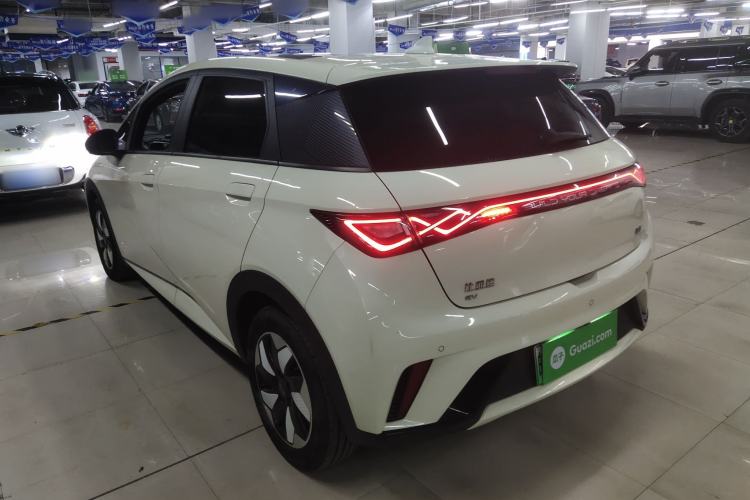Used BYD Dolphin 2024 Honor Edition 420km Fashion Version
