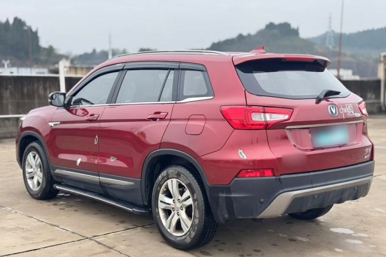 Used CHANGAN CS75 2016 2.0L Manual Luxury Version China IV Standard
