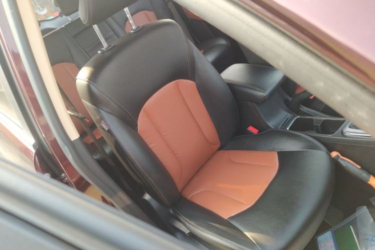 Used Baojun 560 2015 1.8L Manual Elite Edition