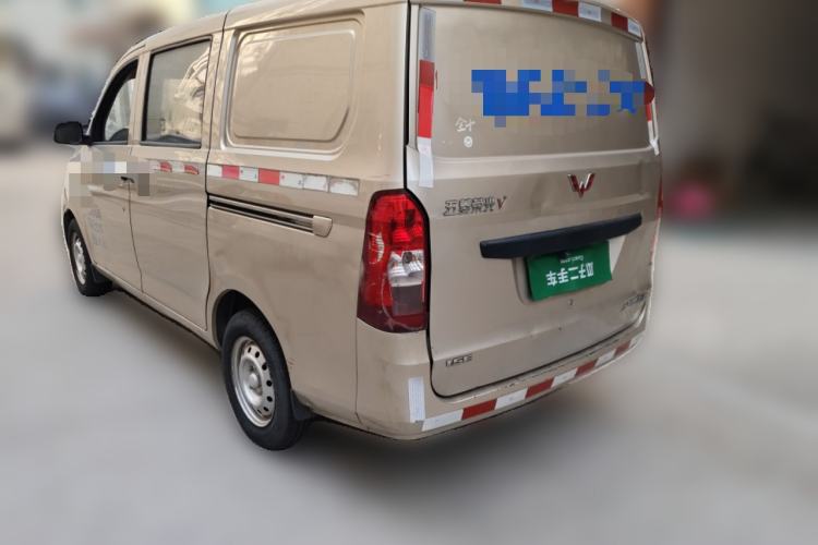 Used Wuling Rongguang V 2016 1.5L Practical Version Rear Left 45 Deg