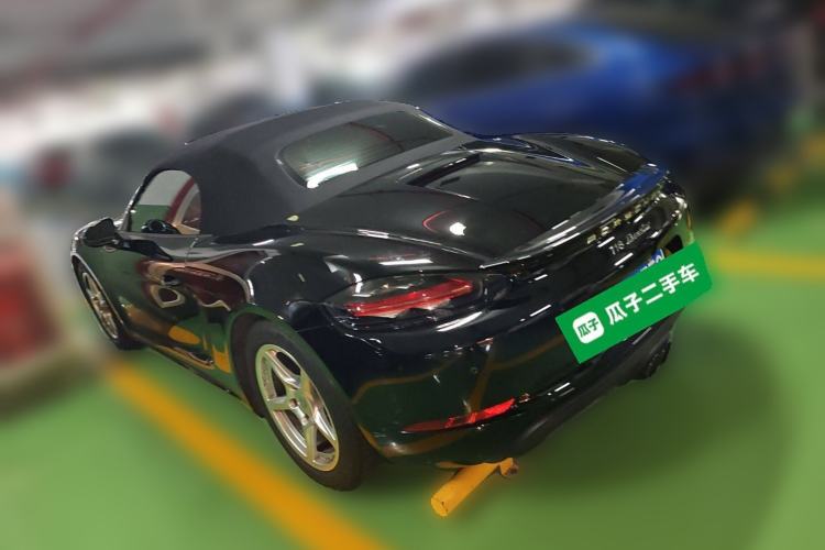 Used Porsche 718 2018 Boxster 2.0T Rear Left 45 Deg