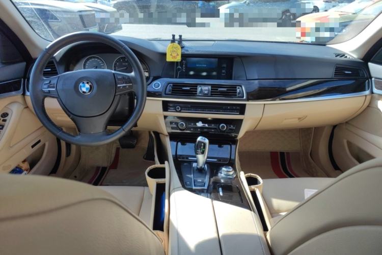 Used BMW 5 Series 2012 523Li Luxury Model
