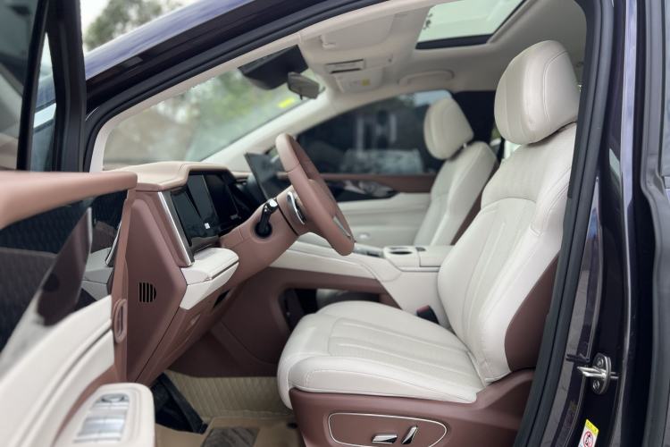 Used BYD Xia 2025 DM-i 1.5T 100km Leading Model
