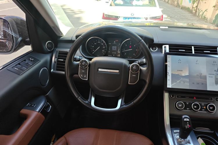 Used Land Rover Range Sport 2017 3.0 SE European Version Steering Wheel