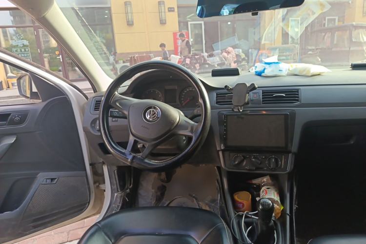 Used Volkswagen Santana 2019 1.5L Manual Fashion Edition China VI Standard Steering Wheel