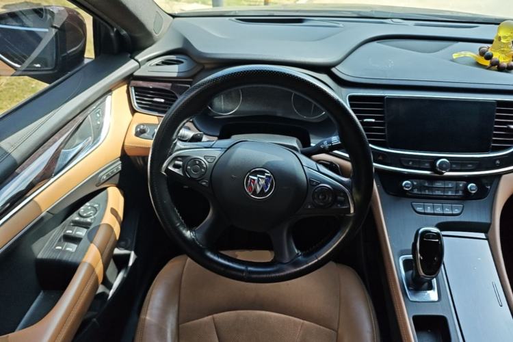 Used Buick LaCrosse 2018 28T Luxury Model
