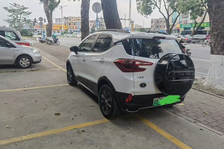 Used BYD Yuan New Energy 2018 EV360 Smart Connect Cool Edition Exterior 3