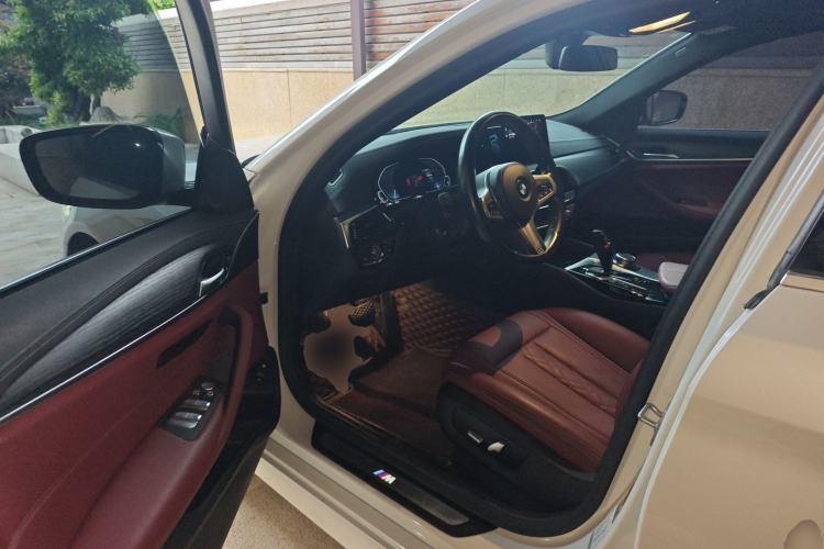 Used BMW 5 Series New Energy 2021 535Le Pioneer Edition M Sport Package Driver Seat