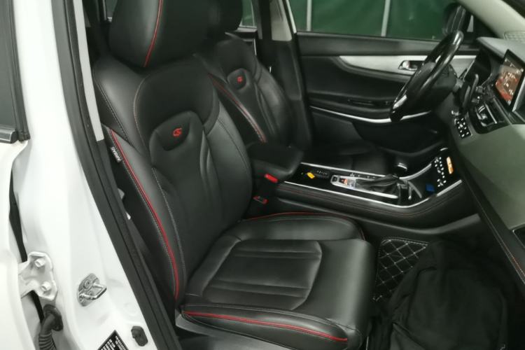 Used CHANGAN CS75 2018 280T Automatic Smart Edition China V-standard Right Front Seat