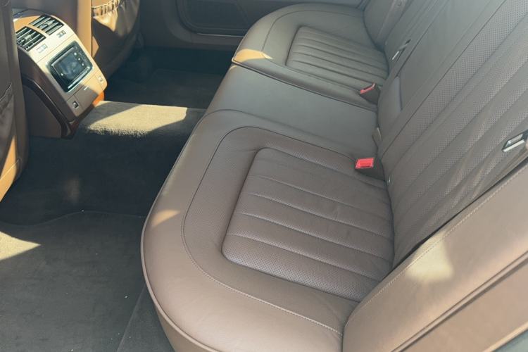 Used Volkswagen Phaeton 2014 3.0L Business Model
