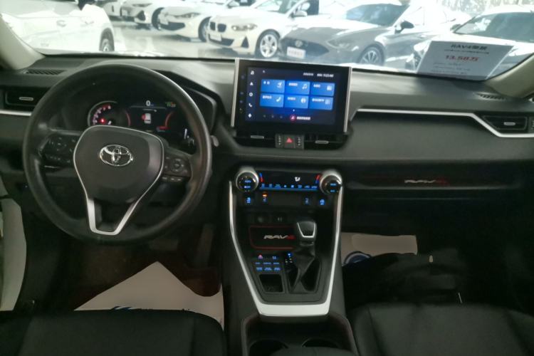 Used Toyota RAV4 2021 2.0L CVT 4x4 Style PLUS Edition
