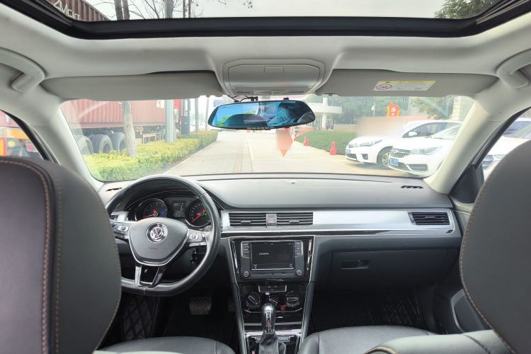 Used Volkswagen Bora 2017 1.6L Automatic Comfort Model
