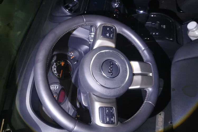 Used Jeep Patriot 2014 2.0L Sport Edition
