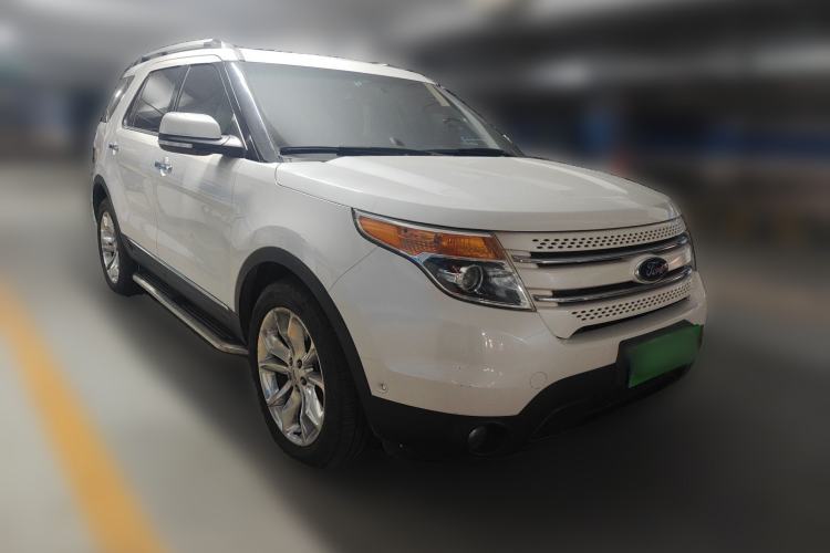 Used Ford Explorer 2013 3.5L Deluxe Model Front Right 45 Deg