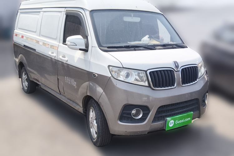 Used Jinbei New Hiace X30L 2016 1.5L Wealth Edition Van DLCG14 Front Right 45 Deg