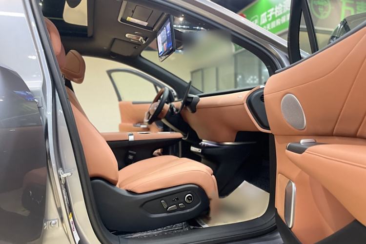 Used CHANGAN NEVO E07 2025 All-Electric 4x4 90kWh Ultra High-Performance Edition
