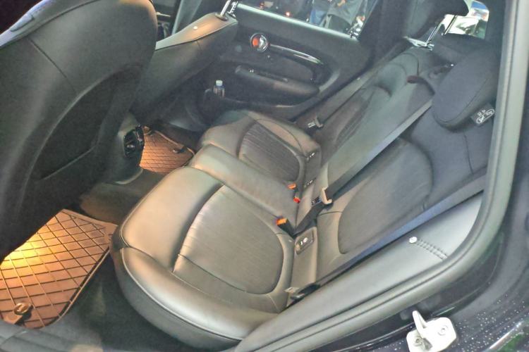 Used MINI Clubman 2023 Revised 2.0T COOPER S Connoisseur Left Rear Seat