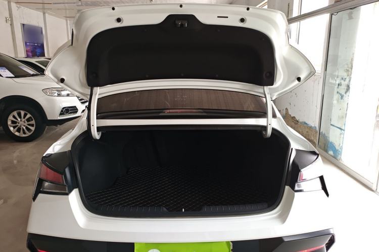 Used Hyundai Elantra 2023 1.5L CVT GLX Elite Edition
