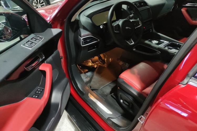 Used Jaguar F-PACE 2016 2.0T Two-Wheel-Drive R-Sport Sport Edition
