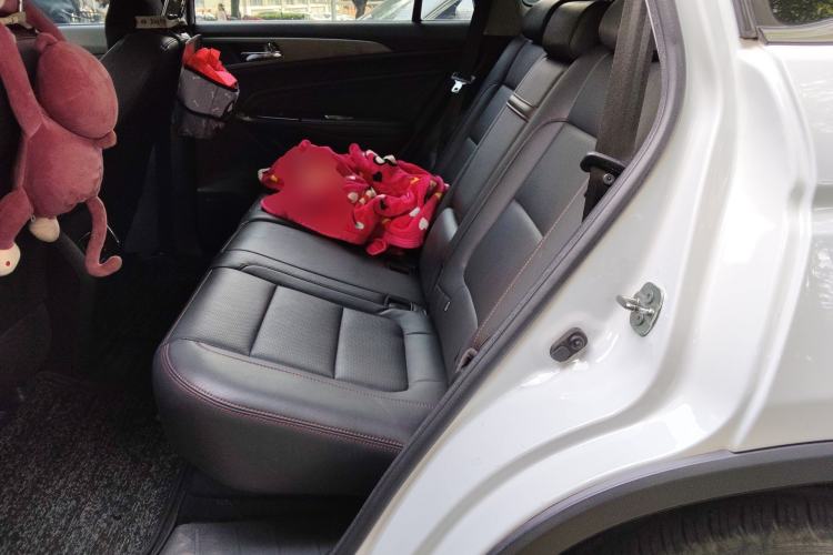 Used CHANGAN CS75 2017 Shangkui Edition 1.5T Automatic Fengyue Model
