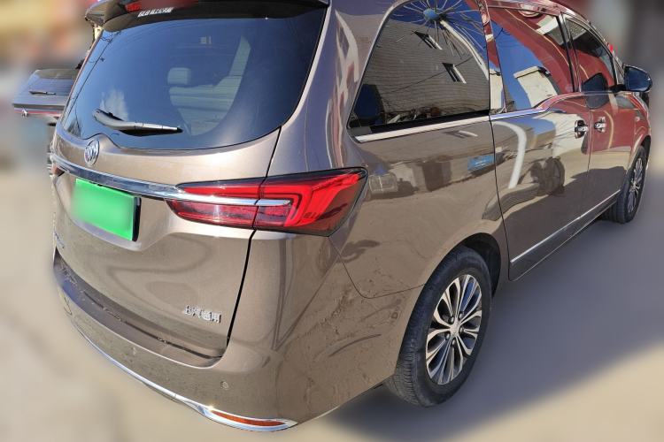 Used Buick GL8 2021 Land Cruiser Executive Class 652T Luxury Model