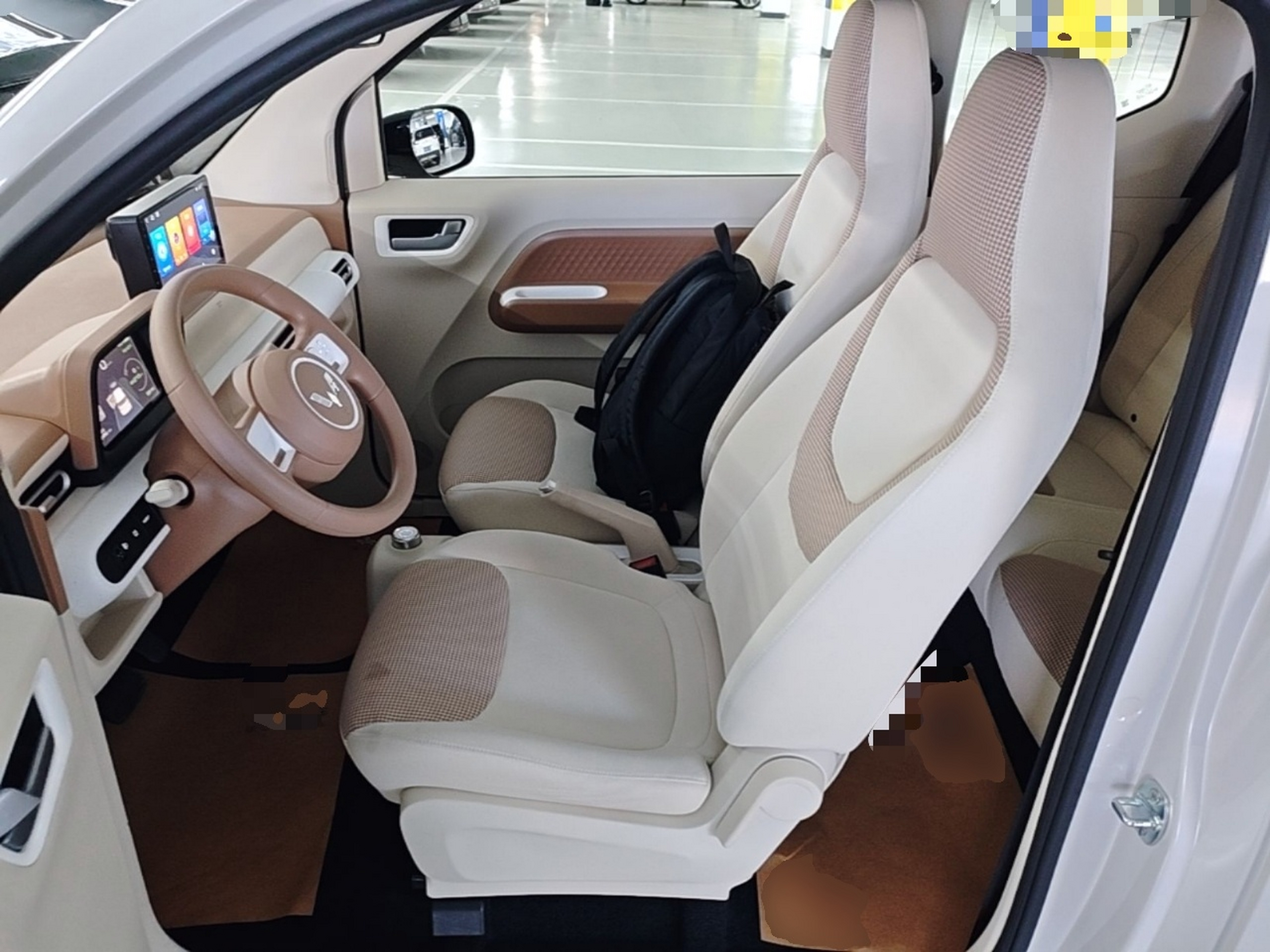 Interior delantero