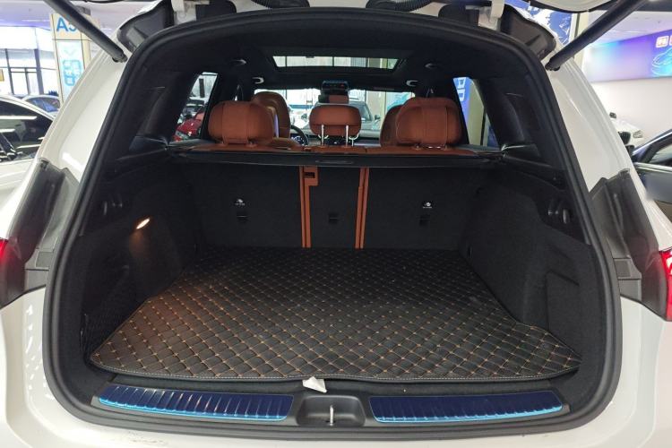 Used Mercedes-Benz GLC 2025 Facelift GLC 260 L 4MATIC Luxury Edition
