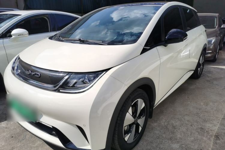 Used BYD Dolphin 2023 420 km Fashion Edition