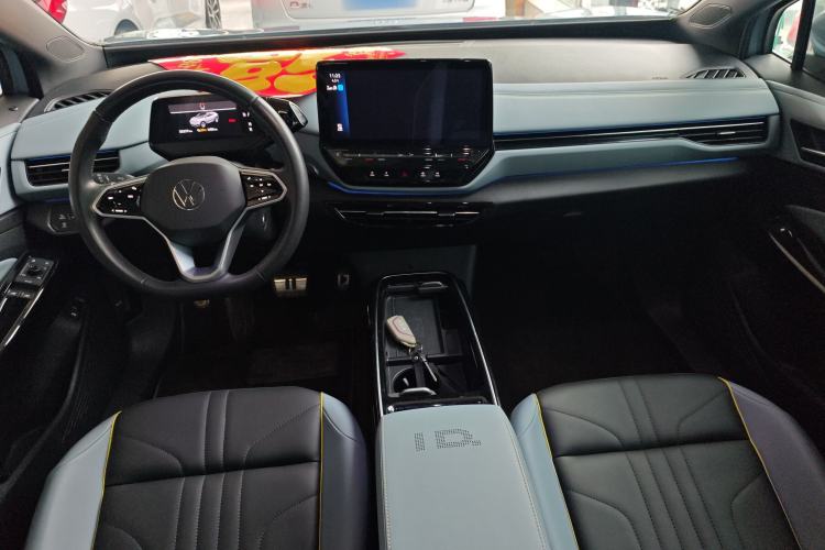 Used Volkswagen ID.4 X 2023 Ultra-Intelligent Long-Range Version
