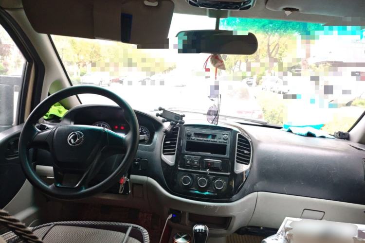 Used FORTHING Lingzhi 2017 Facelifted M3L 1.6L 7-Seater Standard Version
