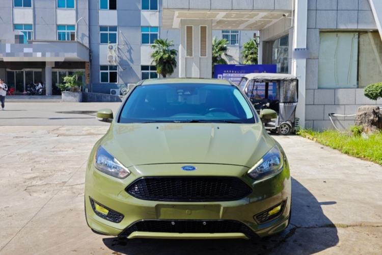 Used Ford Focus 2017 Hatchback EcoBoost 180 Automatic Sport Model
