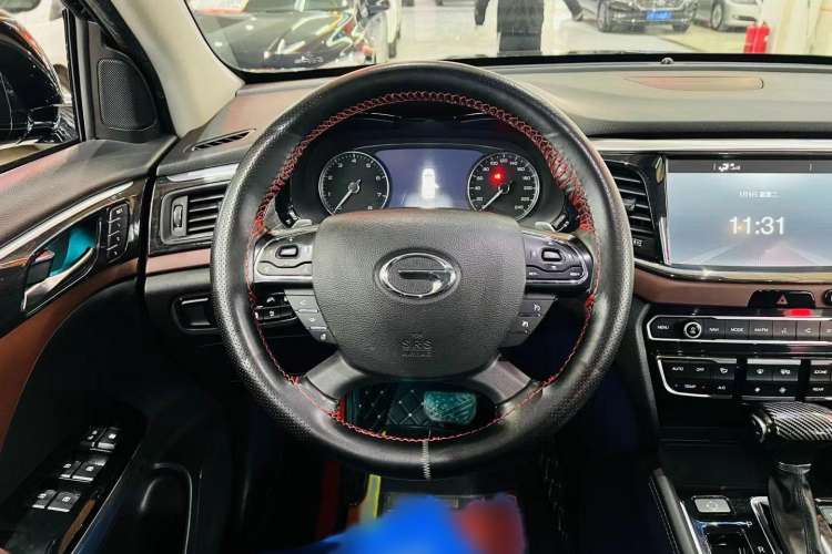 Used GAC Trumpchi GS8 2017 320T Two-Wheel Drive Luxury Smart Connectivity Version (7 Seats)