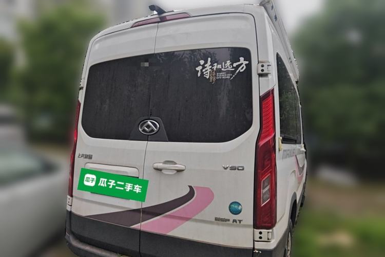 Used SAIC MAXUS Xintu V90 2022 2.0T Automatic Zhiyun King Rear-Drive Long Wheelbase High-Roof Design with Single Rear Tire—6/7 Seater
