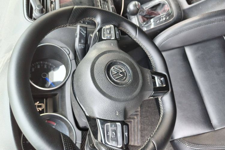 Used Volkswagen Golf 2011 2.0 TSI R
