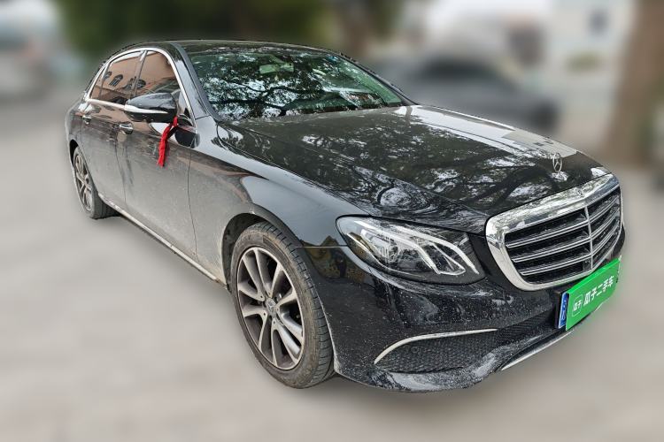 Used Mercedes-Benz E-Class 2018 Facelift E 300 L Luxury Edition