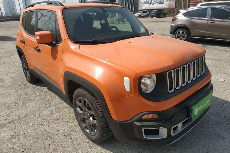 Used Jeep Renegade 2017 180T Automatic Kinetic Edition+

