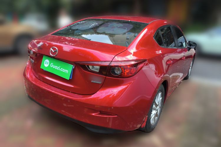 Used Mazda 3 Axela 2016 Sedan 1.5L Automatic Luxury Model