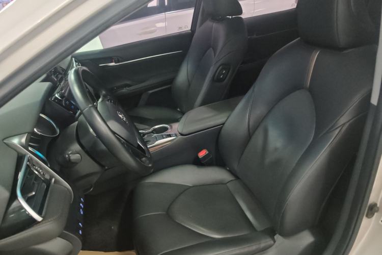 Used Toyota Camry 2019 2.0G Luxury Edition China VI Standard