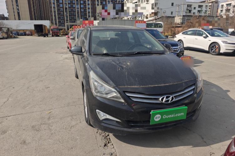 Used Hyundai Verna (older generation) 2014 1.4L Manual Smart GLS Trim
