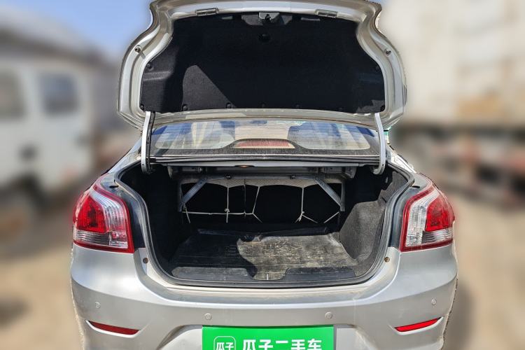 Used Baojun 630 2011 1.5L manual Comfort trim level