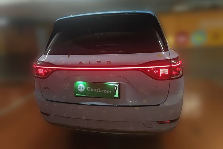 Used Hima AITO M9 2024 Range-Extended Ultra Version 42 kWh 6-Seater Model
