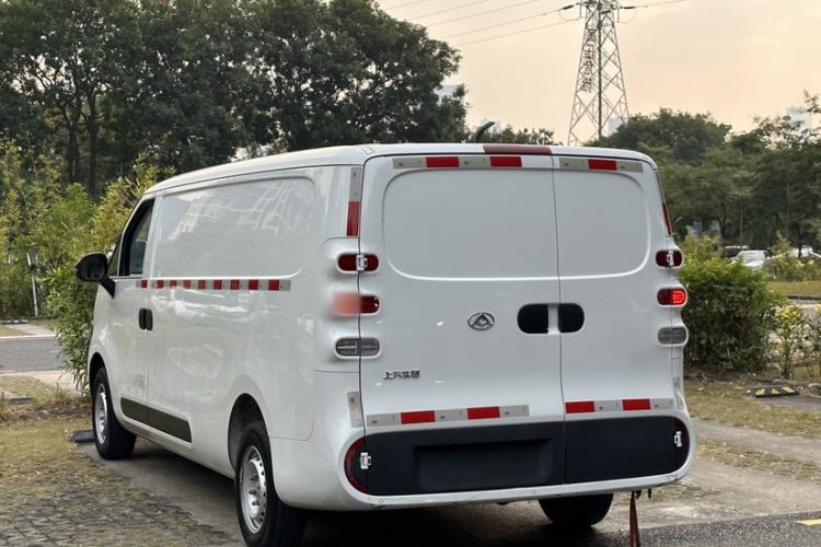 Used SAIC MAXUS Dana V1 2024 V1 Long Wheelbase Low Roof (51 kWh)