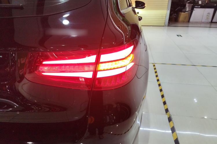 Used Mercedes-Benz GLC 2017 GLC 260 4MATIC Dynamic Edition
