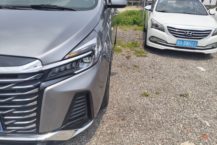 Used Buick GL8 2022 Land Business Class 652T Luxury Model