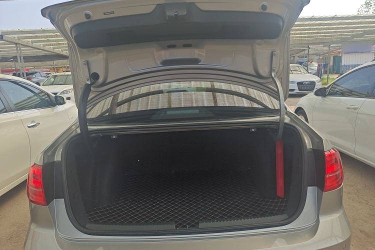 Used Volkswagen Sagitar 2018 1.6L Automatic Comfort Model Trunk