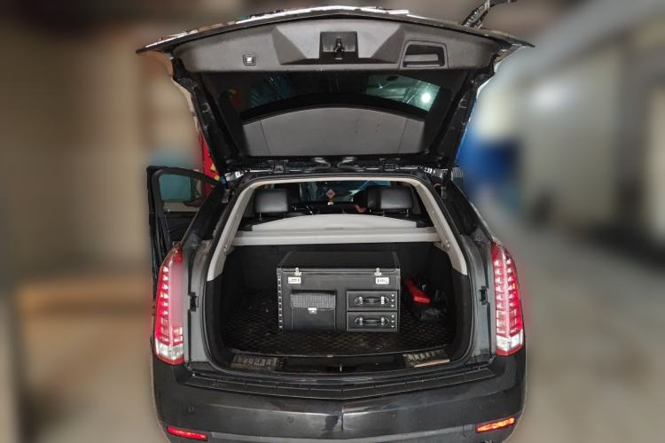 Used Cadillac SRX 2013 3.0L Elite Model Trunk
