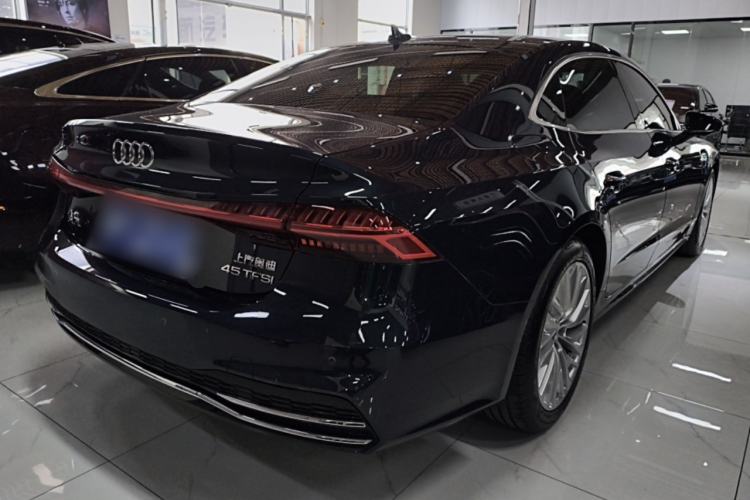 Used Audi A7L 2024 45TFSI S-line Dream-Building Edition Flow Crystal Package