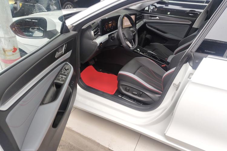 Used Volkswagen Lamando 2025 Lavida L 280TSI DSG Cool & Spicy Edition
