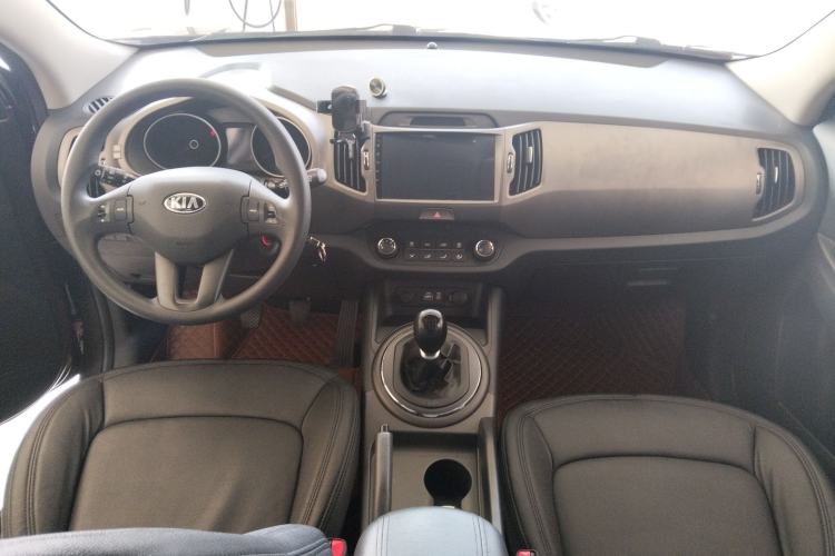 Used Kia Sportage R 2016 2.0L Manual Two-Wheel Drive GL Trim
