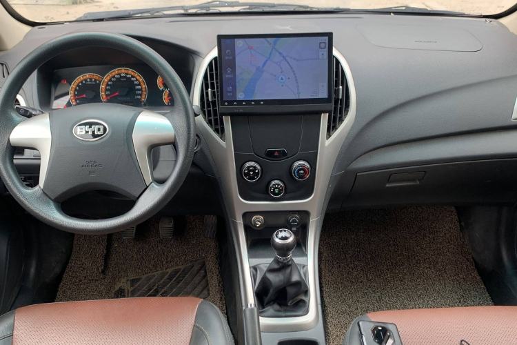 Used BYD F3 2015 Energy-Saving Edition 1.5L Manual Luxury Model